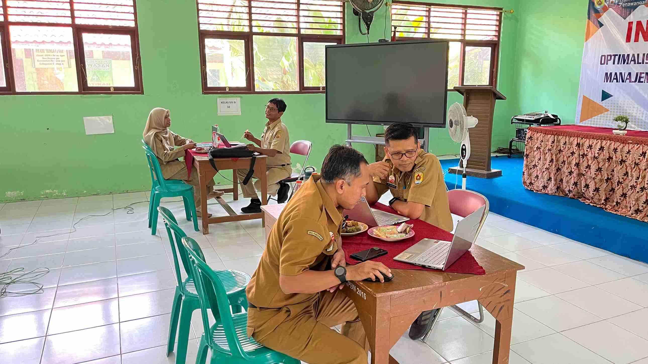 Bedah Dokumen Itu Harus, Agar Usul Calon Sekolah Adiwiyata Berjalan Mulus